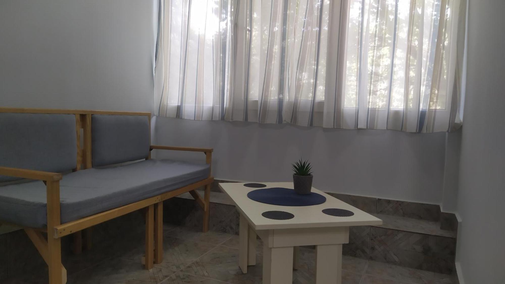 Ami Studio Köstence Dış mekan fotoğraf